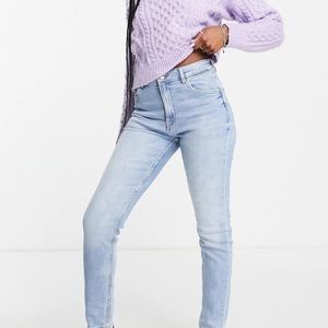 Bershka High waisted skinny jeans with tags